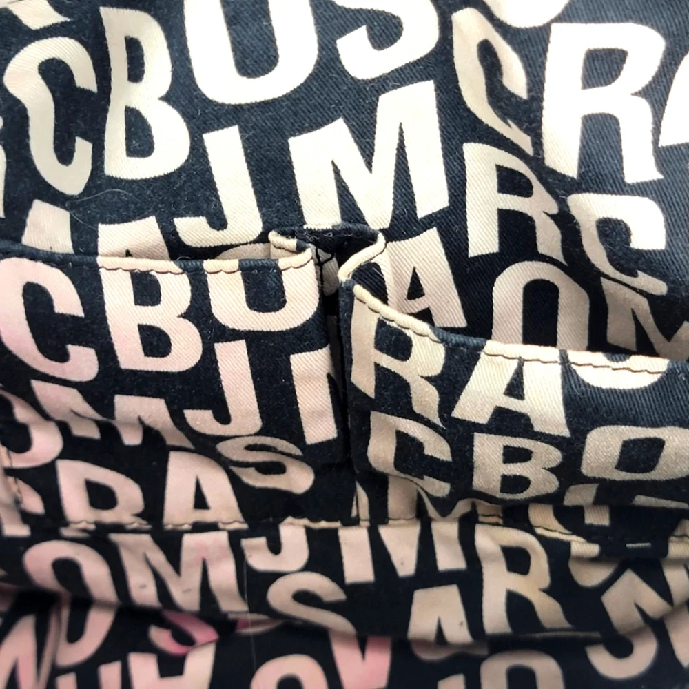 MARC by MARC‎ JACOBS Nylon Quilted Hobo Shoulder Bag P130